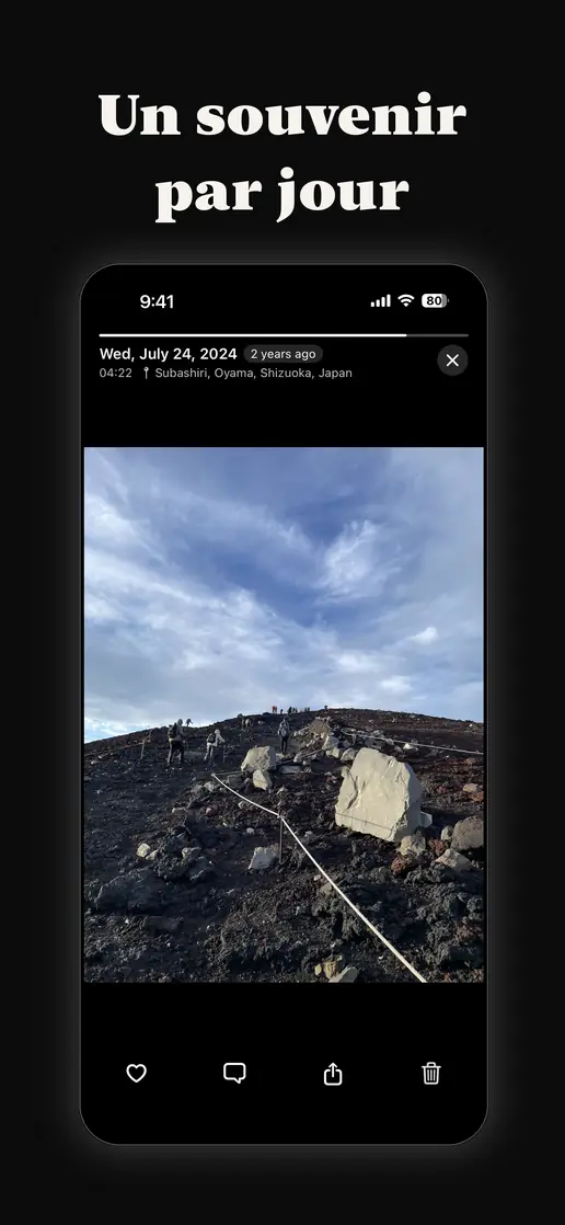 Une photo revécue en plein écran, avec sa date, son heure et son lieu
